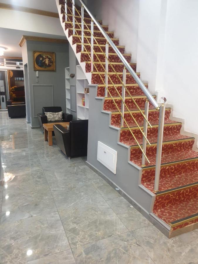 Stad Pansiyon Aile Istanbul Exterior photo